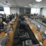 CCJ do Senado retoma análise da PEC da Segurança Pública