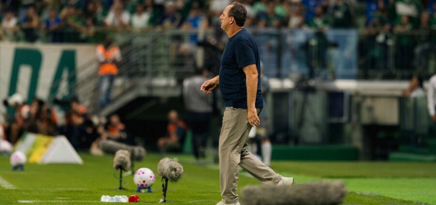 Ceni critica atuação do Bahia após derrota para o Palmeiras: Fizemos muito pouco