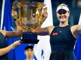 Dupla de Stefani fatura WTA 1000 de Pequim, o 5º título na temporada