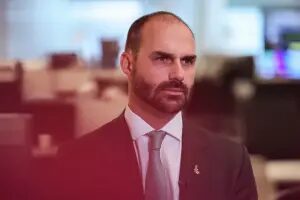 Eduardo reage a Moraes e aposta em vitória de Flávio para ‘restaurar a normalidade’
