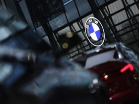 Entregas da BMW caem no 3º trimestre por continuidade de fraqueza na China