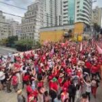 Explosão de bueiro na Avenida Paulista deixa 3 feridos durante ato do PT