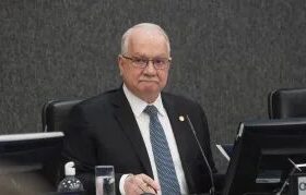 Fachin vai discutir com PF menções a ministros do STF no caso Master