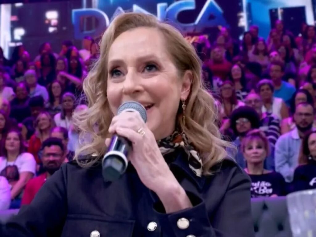 Ana Botafogo revela como famosos reagem às notas no Dança dos Famosos Famosos reclamam de nota? Ana Botafogo conta bastidores do “Dança dos Famosos”