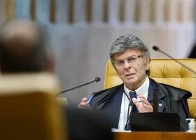 Fux dá prazo de 72 horas à AGU sobre proibição das bets