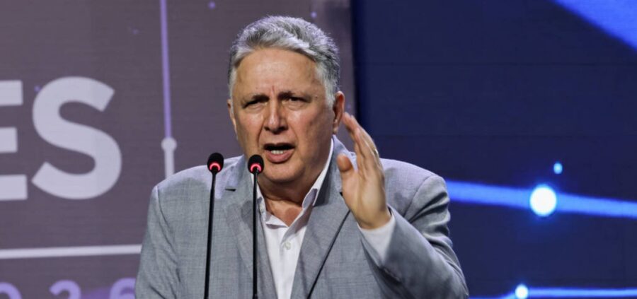 Garotinho tem votos anulados pelo TSE e Douglas Ruas será declarado governador eleito do Rio