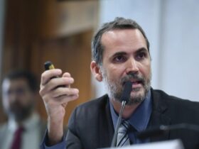 Imposto de exportação é medida regulatória que dura enquanto Brent estiver acima de US$ 100, diz Moretti