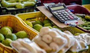 Inflação de setembro fica em 0,82% e vem acima das projeções do mercado