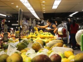 INPC, inflação que corrige salários, acumula 4,29% em 12 meses