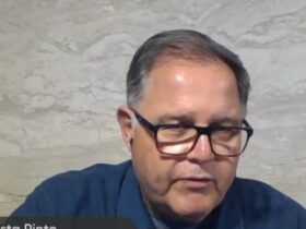 Jornalista do ICL critica atuação de Nunes Marques no TSE e aponta favorecimento a Flávio Bolsonaro