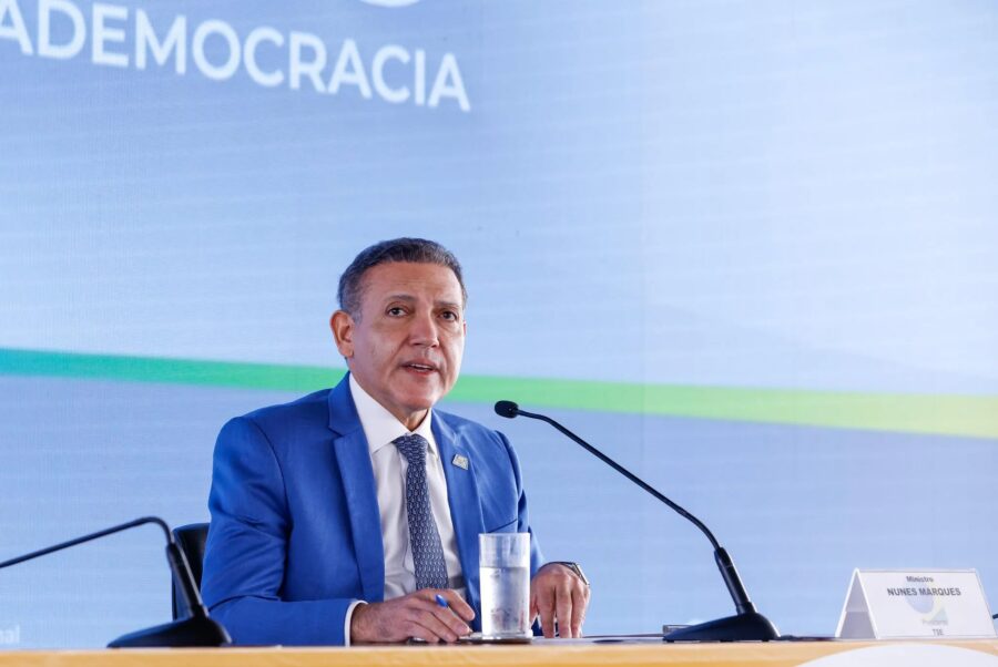 Kassio baixa regra para acelerar análise de ações de propaganda no TSE após críticas
