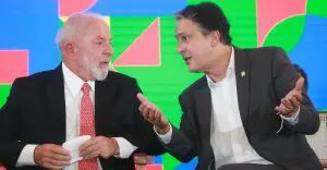 Lula reforça campanha com Camilo Santana