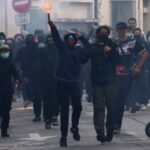 Mais de 400 escolas ficam sem aulas e 65 funcionários são feridos em protestos na França