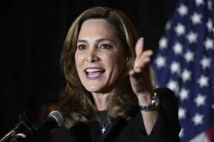 Maria Elvira Salazar pede derrota de Lula no 2º turno e critica Moraes