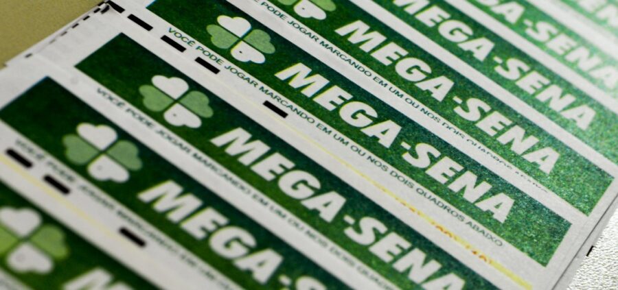 Mega-Sena sorteia prêmio de R$ 112 milhões neste domingo