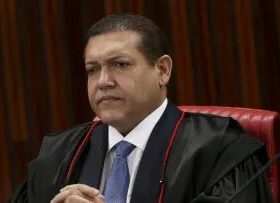 Nunes Marques: impeachment de ministros do STF cabe ao Senado