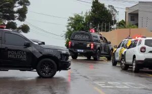Polícia neutraliza invasor de creche em Curitiba e resgata 13 crianças