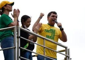 Polymarket amplia vantagem de Flávio sobre Lula
