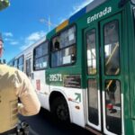 Roubos em ônibus caem 68,2% na Bahia entre janeiro e setembro de 2026