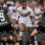 São Paulo segura Corinthians e é campeão brasileiro pela 1ª vez