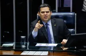 Senado faz segunda sessão de debate sobre fim da escala 6×1