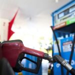 Tributos da gasolina são zerados e subsídios a combustíveis, ampliados