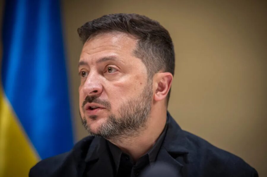Ucrânia deixará de atacar refinarias se Rússia interromper ataques ao setor de energia, diz Zelensky